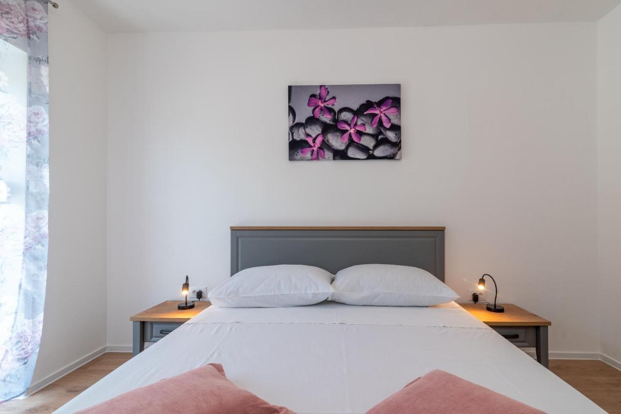 Apartman Galeb Trogir Exterior photo