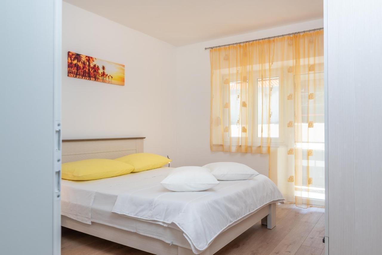 Apartman Galeb Trogir Exterior photo